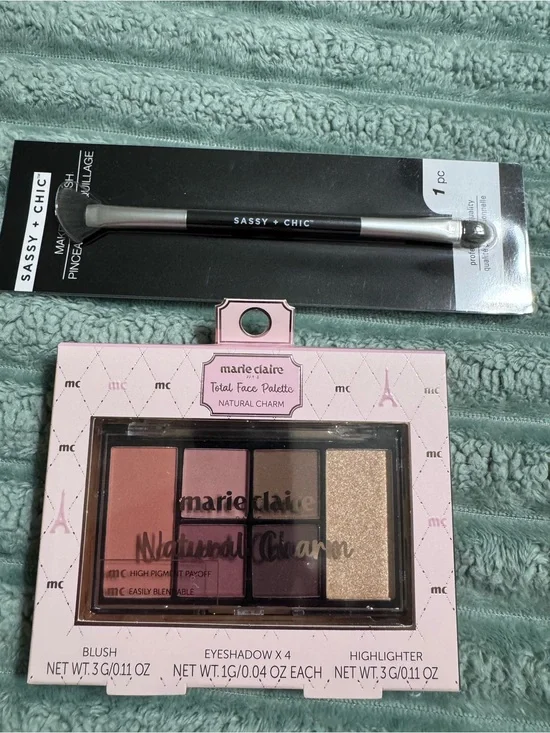 NWT marie claire Natural Charm Total Face Palette & Makeup brush set