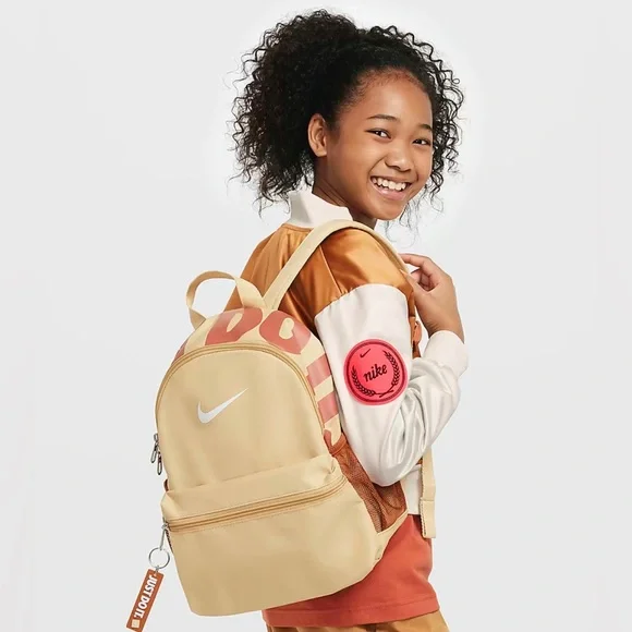Nike Brasilia JDI Backpack- Tan/ NWT