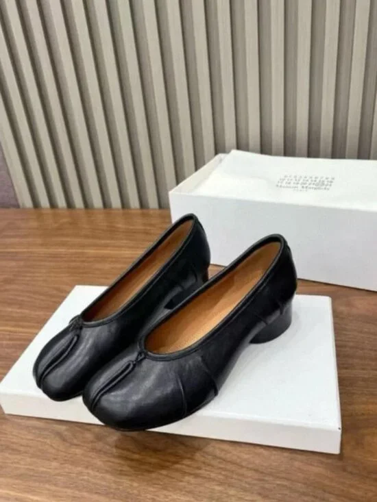 Maison Margiela Tabi Block Heel Pumps – Black Leather, with Original Box