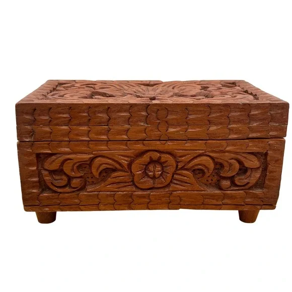 Vintage Hand Carved Floral Wood Jewelry Trinket Box Red Felt Lined Footed 6.5