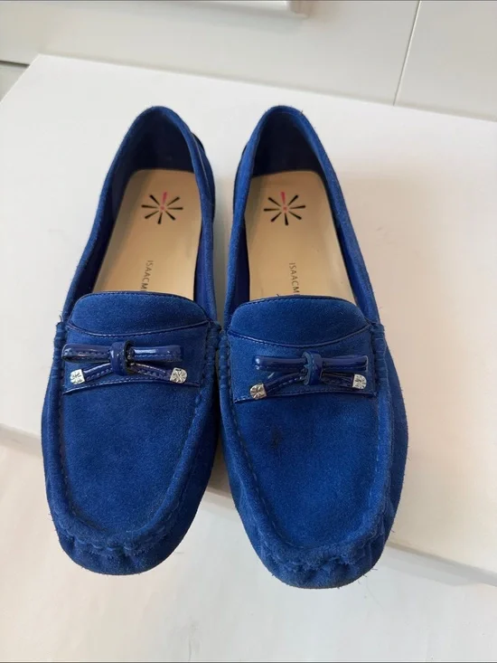 Isaac Mizrahi Women’s Royal Blue Suede Slip-On Loafers