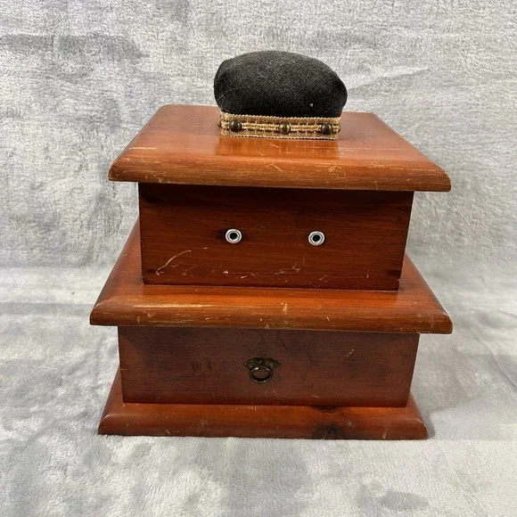 Antique‎ Shaker Style Wooden Sewing Box Drawer Spool Holders Pincushion