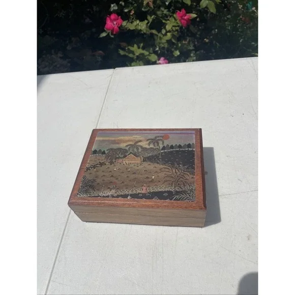 Vintage‎ Annabella Box by Eve Foster Jamaica Folk Art Wood Trinket Box Excellent