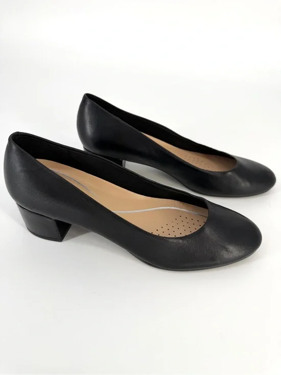 Easy Spirit Black Leather Comfort Block Heel Pumps 10 Office Airline Crew Career