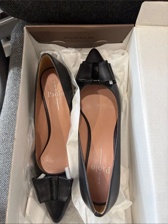Paolo Black Pointed-Toe Bow Ballet Flats
