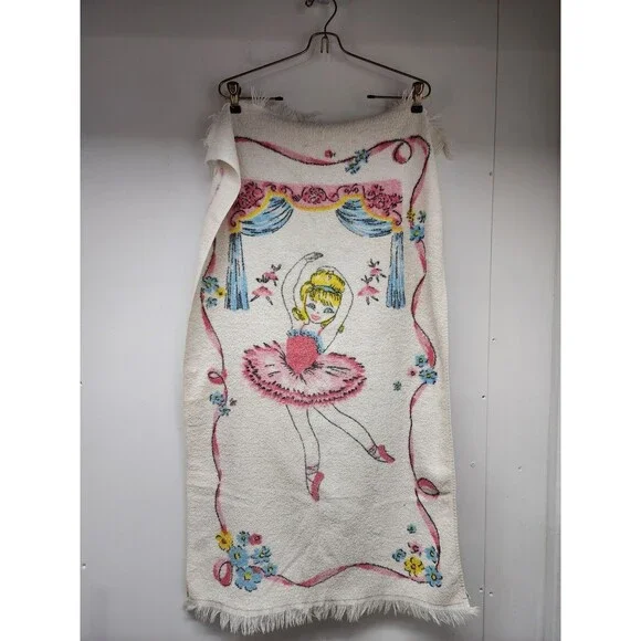 Vintage Cannon Ballerina Bath Towel 100% Cotton 22 Inch X 39 Inch 1960's READ