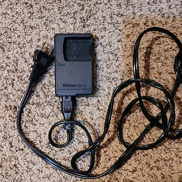 Nikon MH-63 Battery Charger