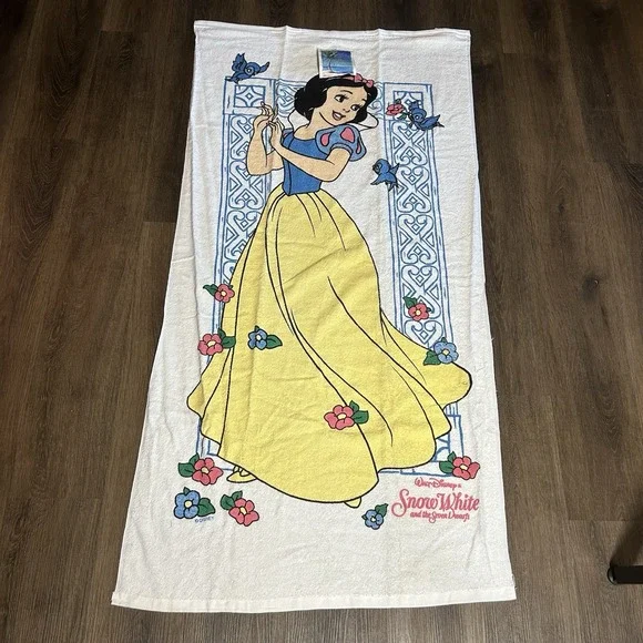 Vtg Franco Snow White Seven Dwarfs Beach Towel Disney Princess White 90s NEW