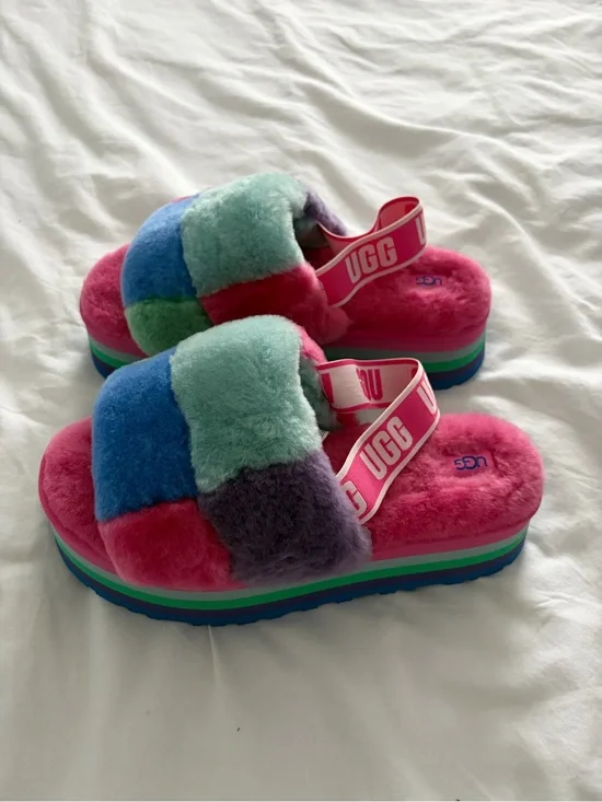 UGG Women’s Multicolor Disco Checkered Platform Slide Size 11 NEW