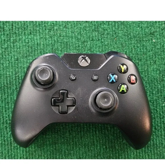 Xbox One Wireless Controller Black Damaged‎ For Parts Or Repair
