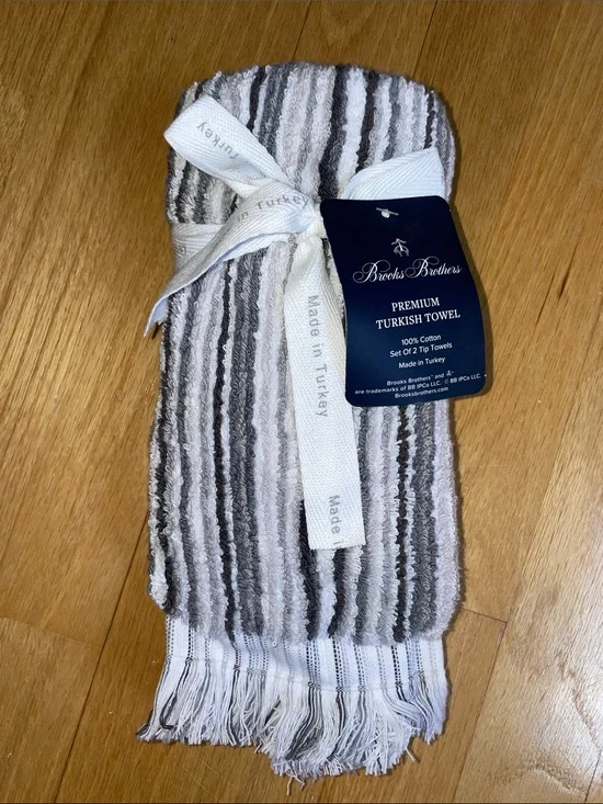 🛁Brooks Brothers Gray & White Striped Cotton Turkish Tip Towels ..NWT