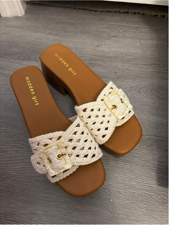 Madden Girl Platform Sandals Beige Brown Size 7.5