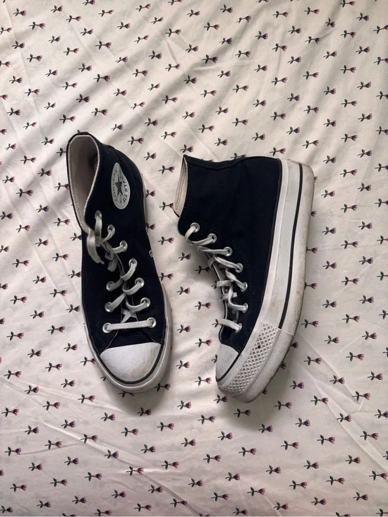 Converse Black High-Top Kids Sneakers with White Trim