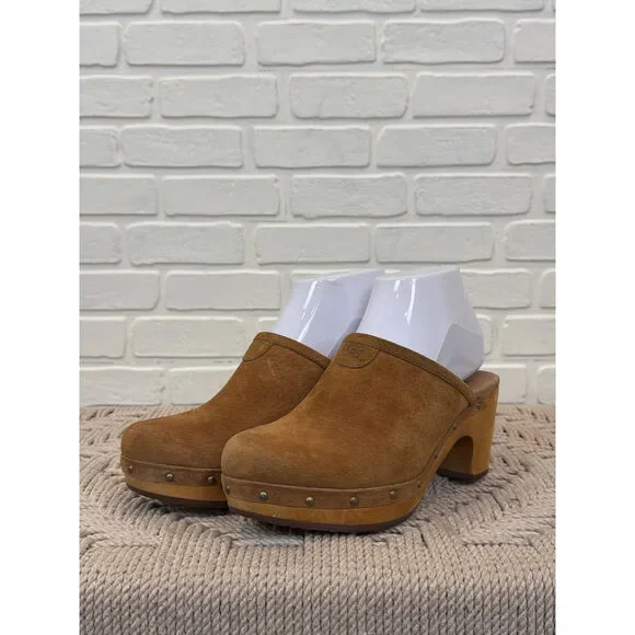 Ugg Studded Suede Platform Clogs Chestnut Wood Heel Size 6