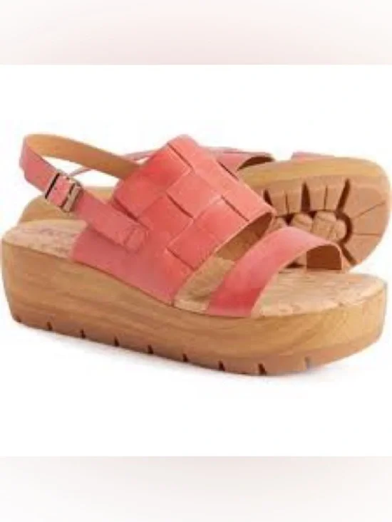 Korks Fraya Wedge Platform Sandals. 8M