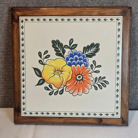Vintage Sanyo Color Tile Framed Floral Wall Art Ceramic Trivet Japan‎ 8.5x8.5