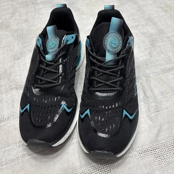 Armadillo Walking Shoes -Women Size 11.5- 12 (EU 43) Aqua and Black