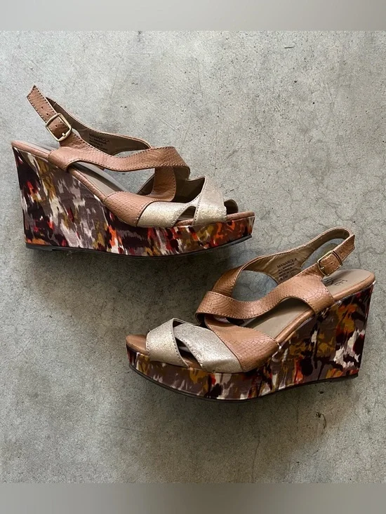 Women's BKE Wedge Sandals