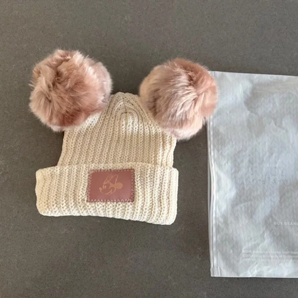 New!  Minnie Mouse Love Your Melon Youth Speckled Cuff Double Pom Hat  White