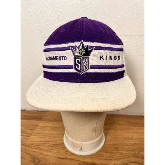 Sacramento Kings Reebok Vintage‎ Fitted Cap Hat - Size: 7 1/4