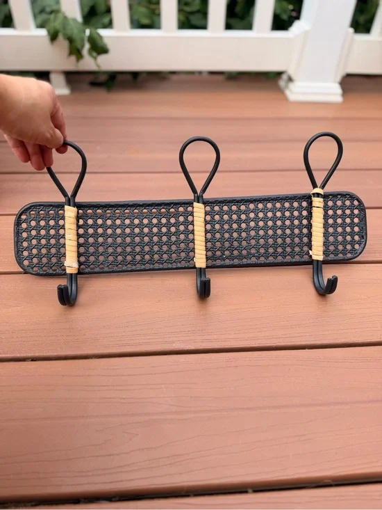 Woven Metal Wall Hook Rack with Tan Accent - Black