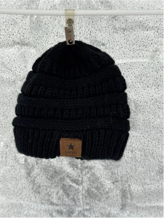 Kids Unbranded Black Grey and NavyKnit Beanie Hats One Size three pack