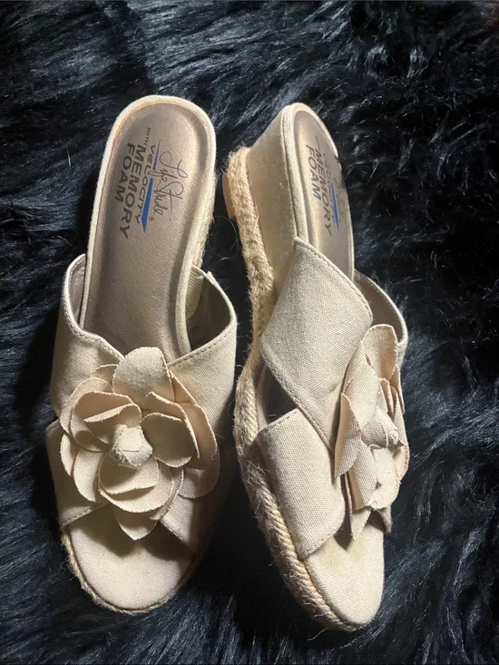 Life Stride Beige Floral Espadrille Wedge Slides