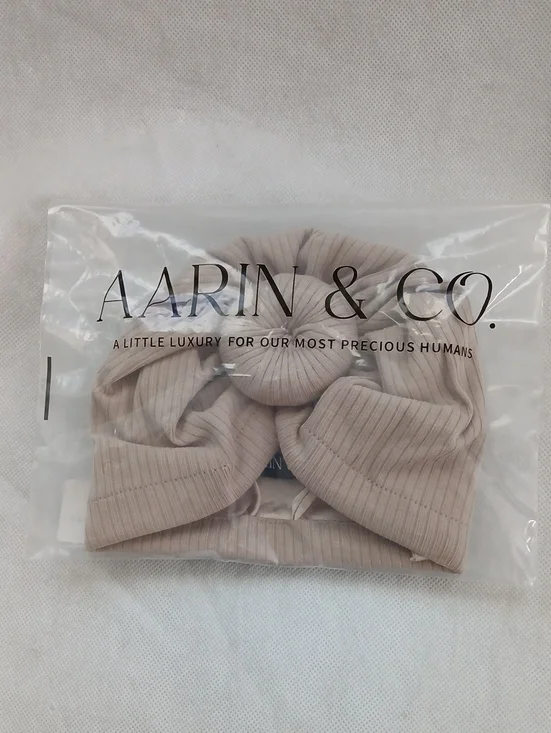 Aarin & Co Baby S/M Adjustable Satin Lined Turban Oat Ribbed