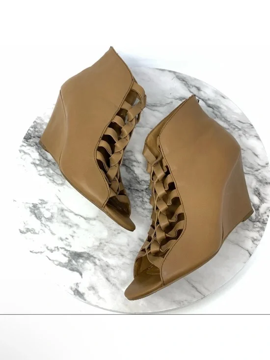 Kelsi Dagger Innis Knot Cage Brown Leather Wedges 8 Edgy Avant Garde Alt Boho
