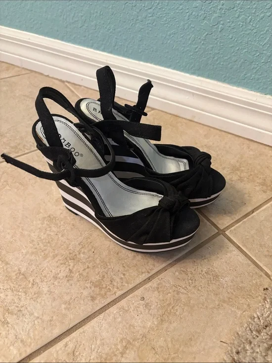 BAMBOO Black Knotted Ankle-Tie Striped Wedge Sandals