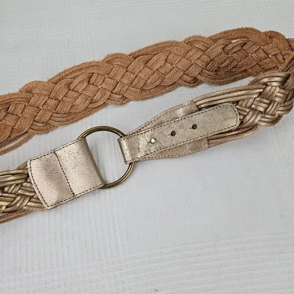 The Limited Gold Leather‎ Sling Belt Sz M Braided Woven Ring Button Closure