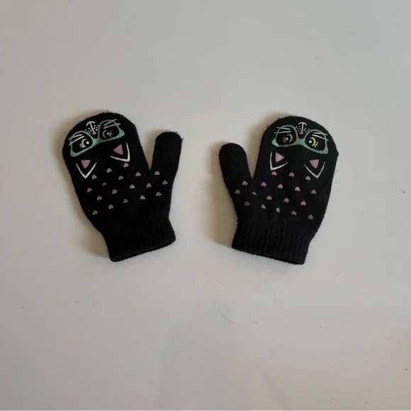 Kids Black cat  Mittens with Pink Accent