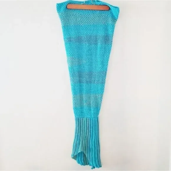 Mermaid tail blanket