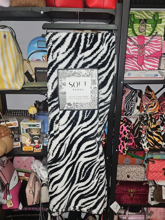 Soft Plush Zebra Print Throw - Black & White