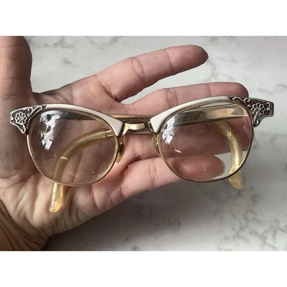 Vintage ARTCRAFTA White Enamel Cat Eye Eyeglass Frames USA 46-20 Frames Only