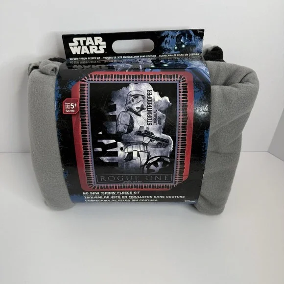 Star Wars Rogue One Stormtrooper Imperial Army No Sew Throw Kit 43