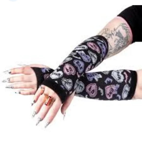Too Fast Candy Heart Armwarmers