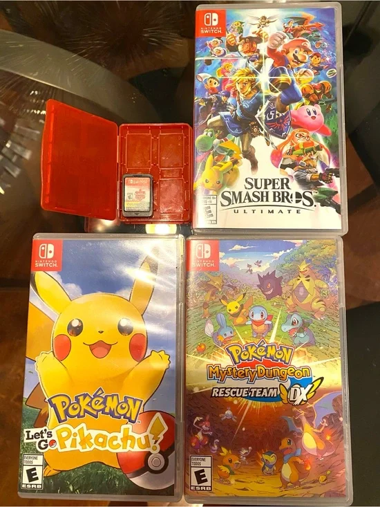 Nintendo switch Bundle of 4 games