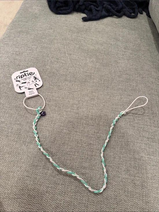 Riptie tangle free Hair Tie - Mint & White