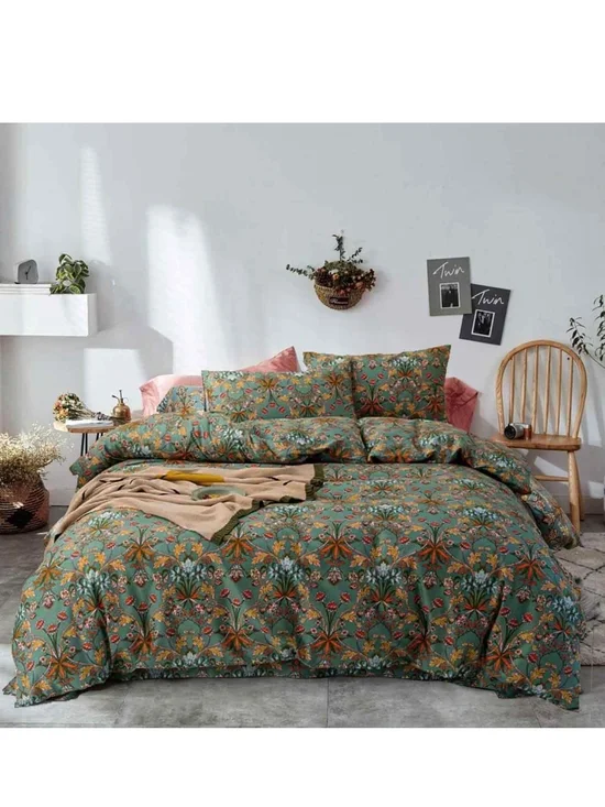Green Floral Comforter Set with Accent Pink Pillows