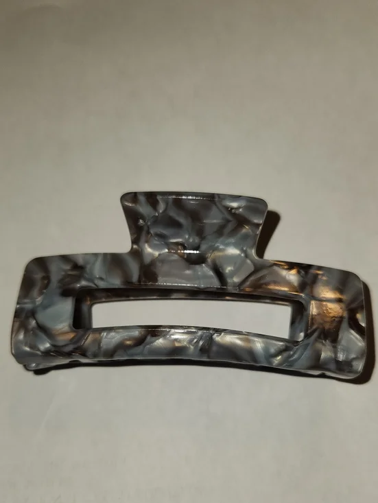 NWOT Acetate Hair Clip 4 inches
