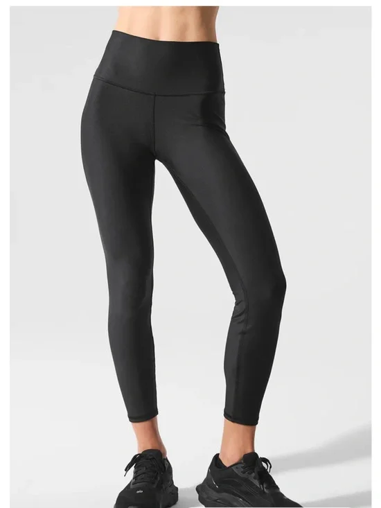 ALO Yoga 7/8 High-Waist Airlift Legging in black