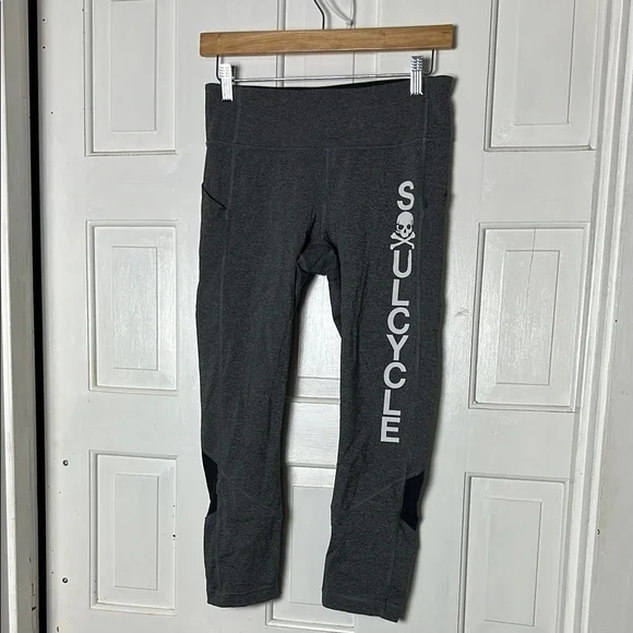 Lululemon Athletics SoulCycle Womens  Gray and Black Cropped Leggings Size 6