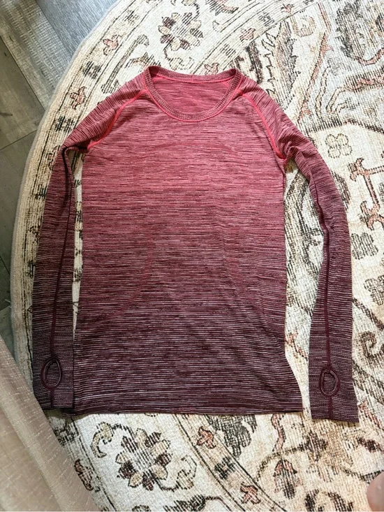 lululemon athletica Ombre Long-Sleeve Crew in Red and Burgundy