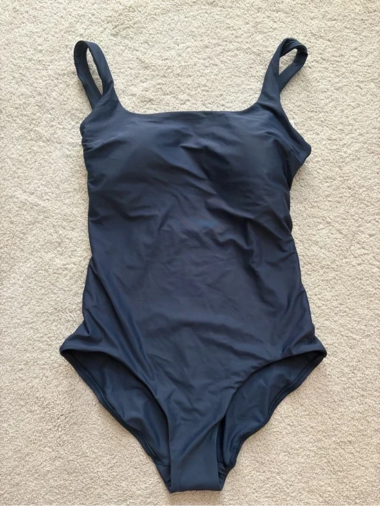 NWOT Lululemon Waterside Classic Navy One-Piece Swimsuit