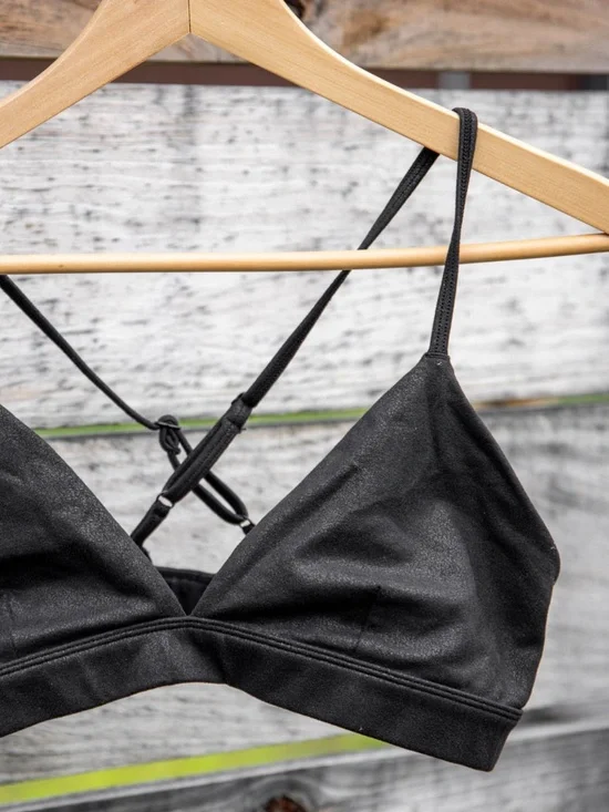 Alo Yoga Splendor Bra in Black Size L