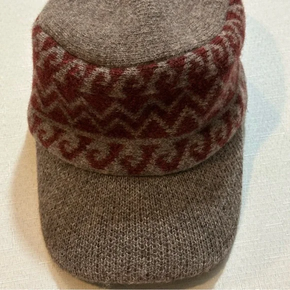 Scala 70% Wool Blend Hat One Size Brown Red Pattern Newsboy Cap