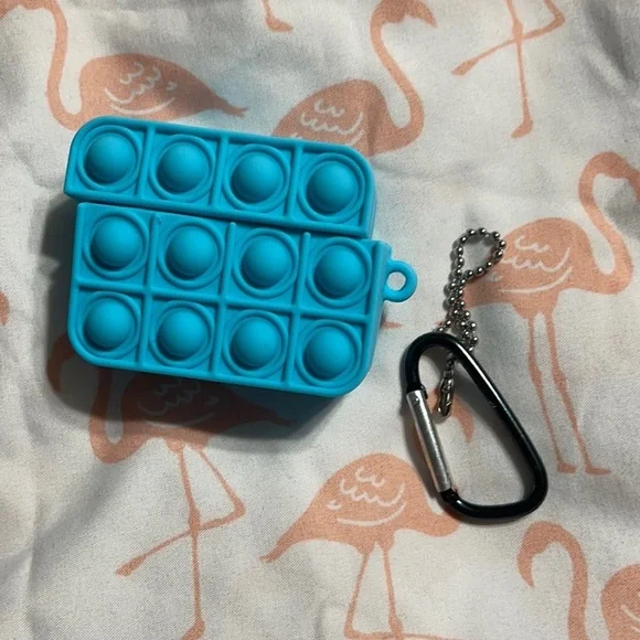 New push pop AirPod pro/3 case