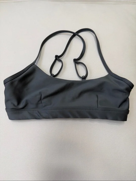 Alo Yoga Airlift Intrigue Bra Gray XS