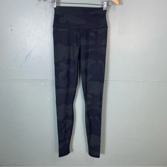 Alo Camo Green Black Leggings‎ Sz XS